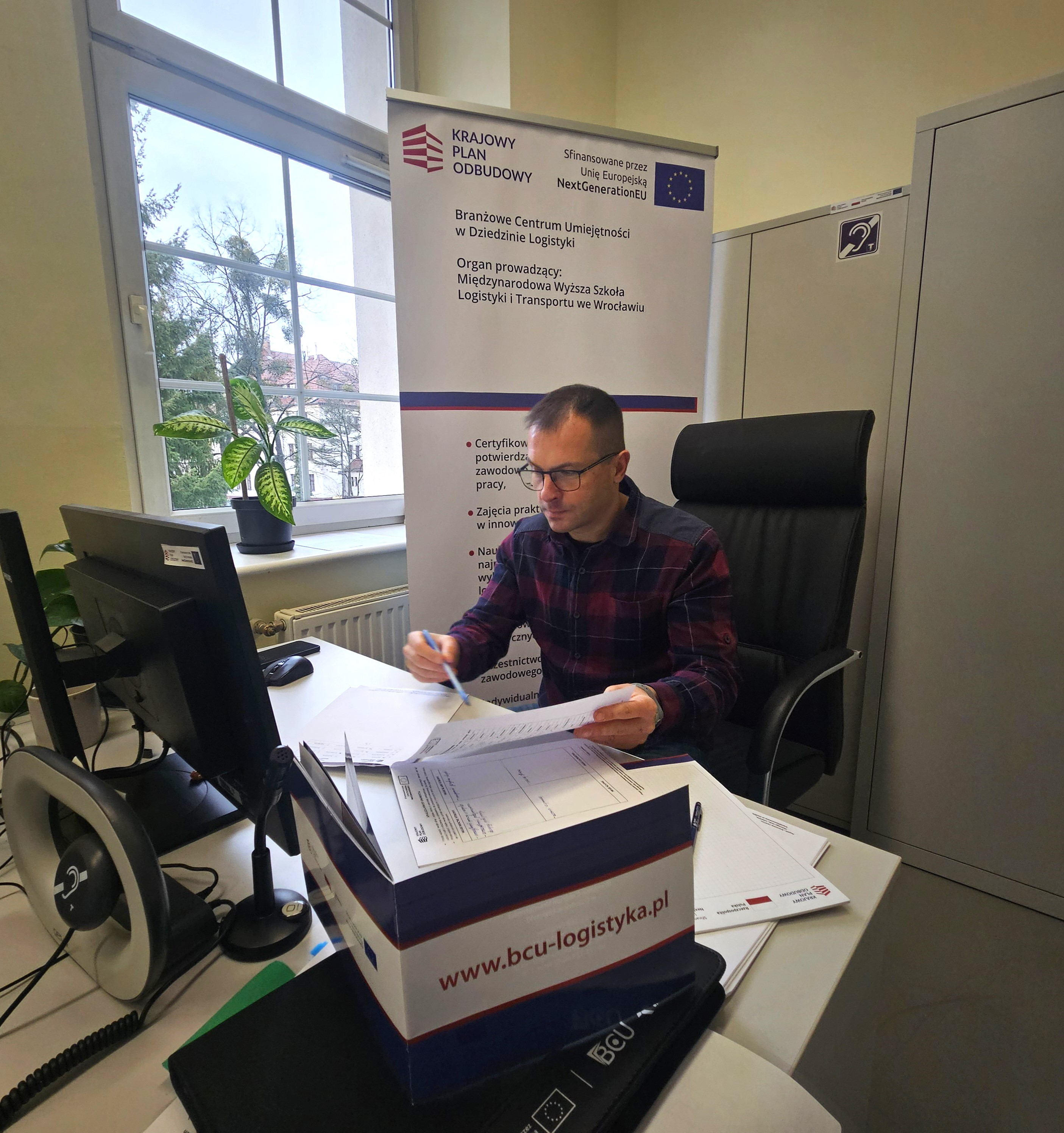 DORADZTWO ZAWODOWE W BCU W DZIEDZINIE LOGISTYKI