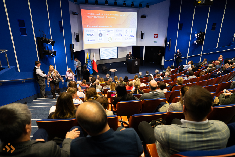 BCU W DZIEDZINIE LOGISTYKI NA OGÓLNOPOLSKIEJ KONFERENCJI W OPOLU