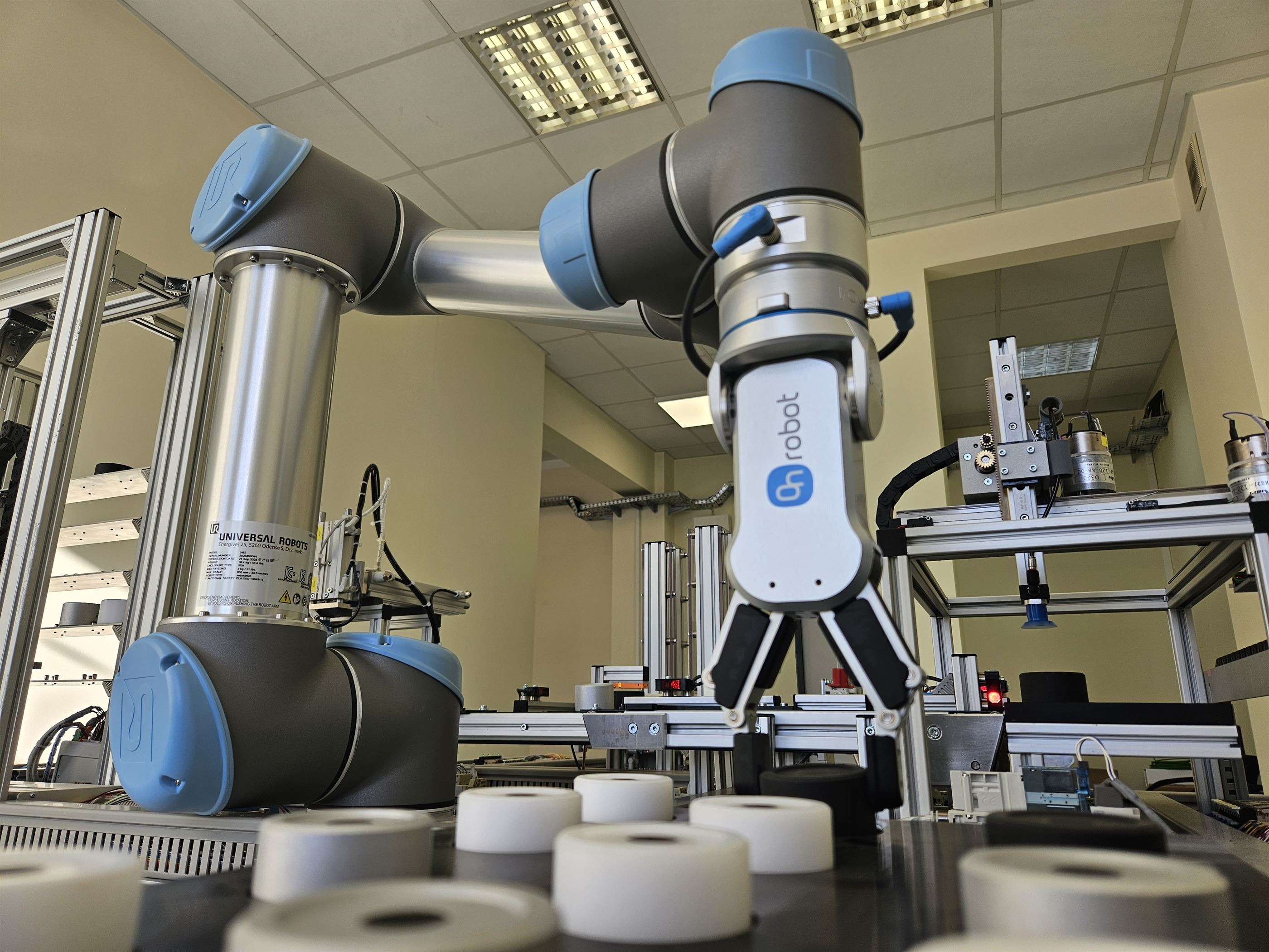 NOWOCZESNE LABORATORIUM LOGISTYCZNE